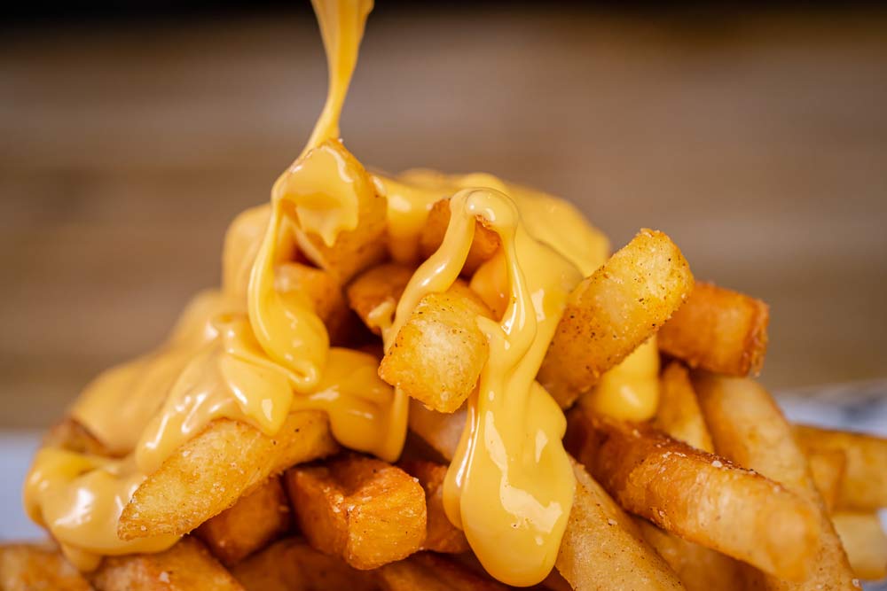 frites-sauce-cheddar